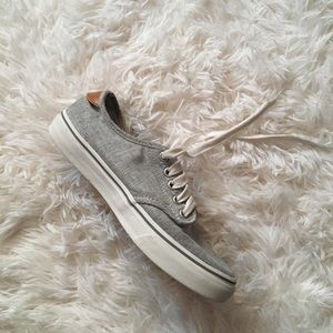 Women’s Grey Vans